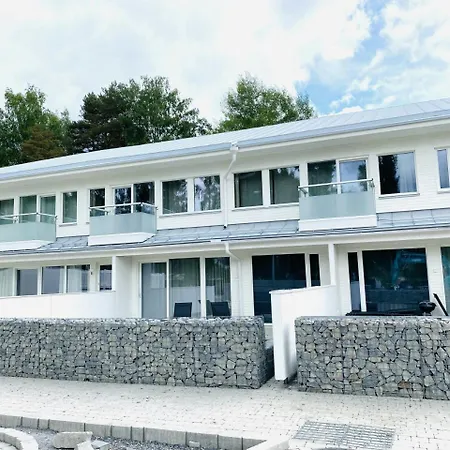 And Spacious For 7 With Sauna Apartament